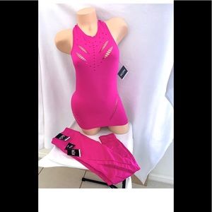 NWT VSSport Tights & Seamless Top Set ( S)Hot Pink